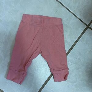 550. Carter's Size 3 months